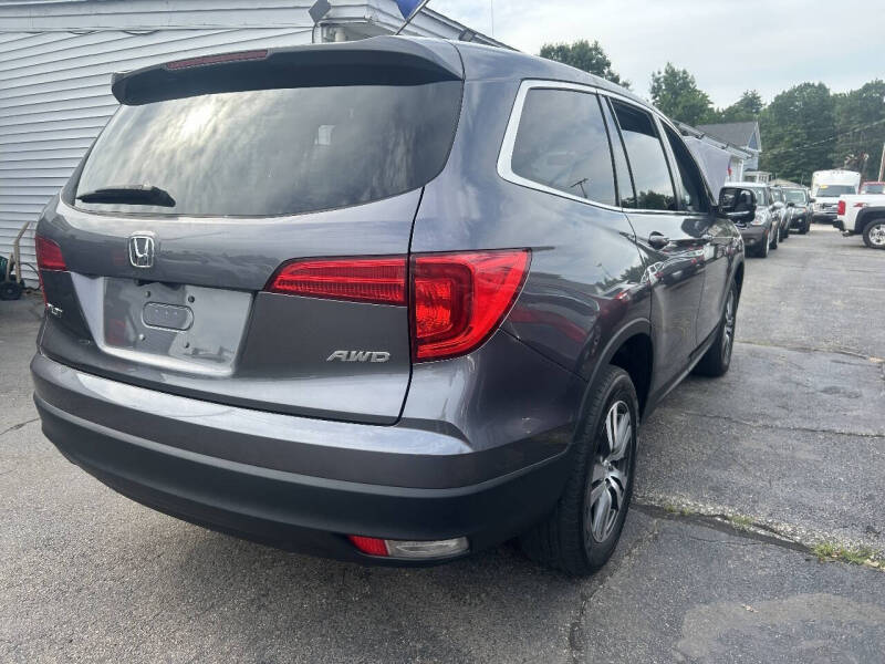 2017 Honda Pilot EX