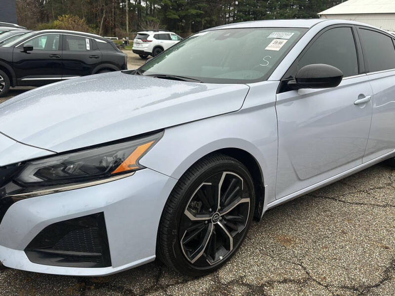 2023 Nissan Altima 2.5 SR