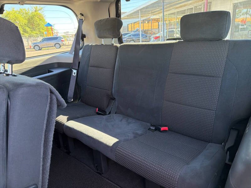 2015 Nissan Armada SV