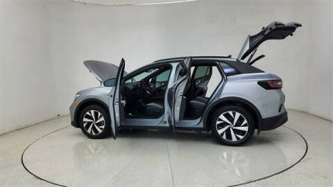 2023 Volkswagen ID.4 Pro