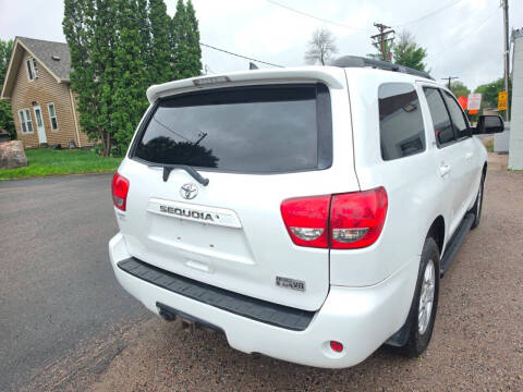 2014 Toyota Sequoia SR5