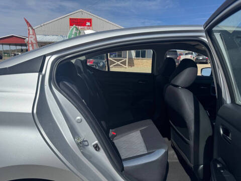 2023 Nissan Versa SV