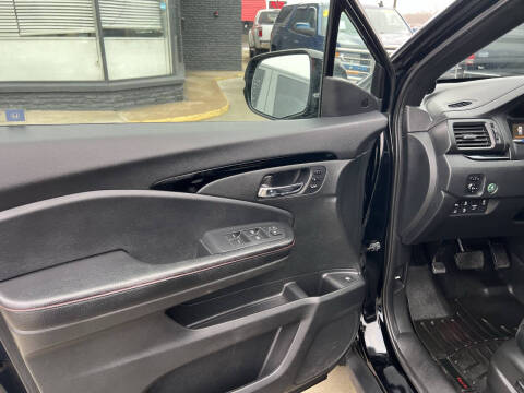 2017 Honda Ridgeline Black Edition