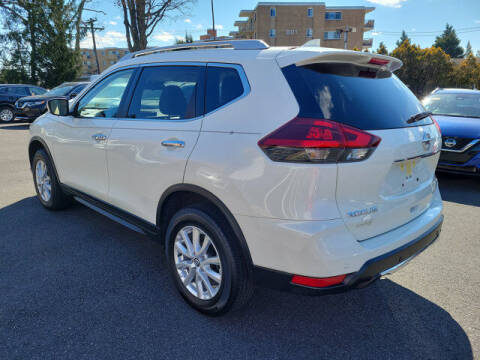 2020 Nissan Rogue SV