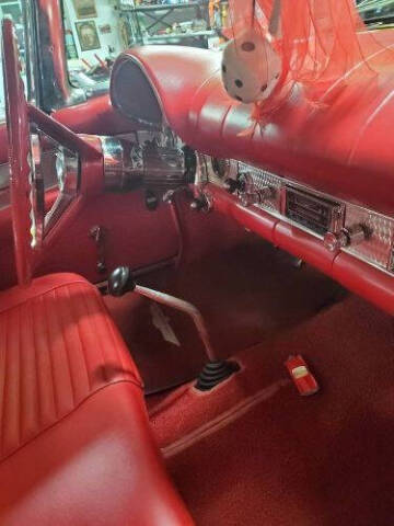 1957 Ford Thunderbird