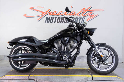 2013 Victory Hammer 8-Ball