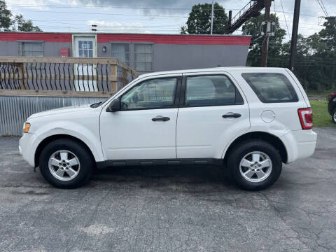 2010 Ford Escape XLS