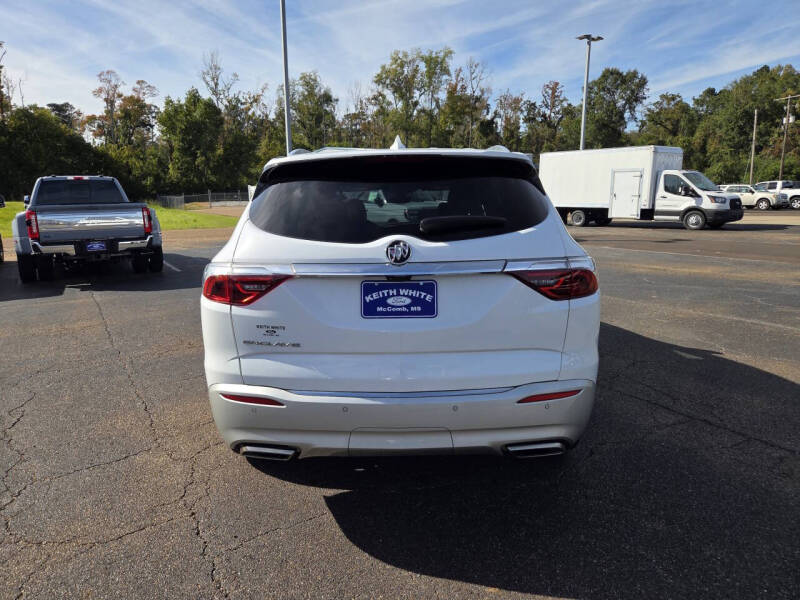 2024 Buick Enclave Premium