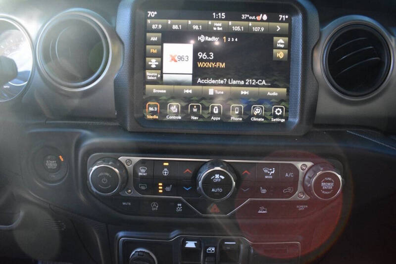 2022 Jeep Gladiator Willys