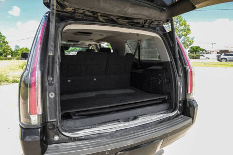 2018 Cadillac Escalade ESV Luxury