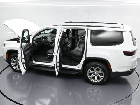 2022 Jeep Wagoneer Series II