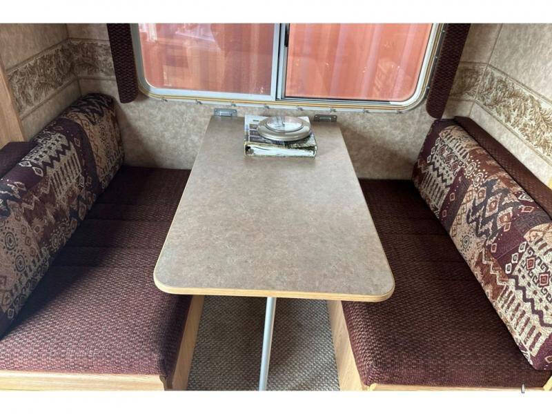 2006 Forest River 811 SL