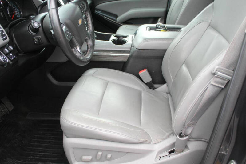 2016 Chevrolet Suburban LT