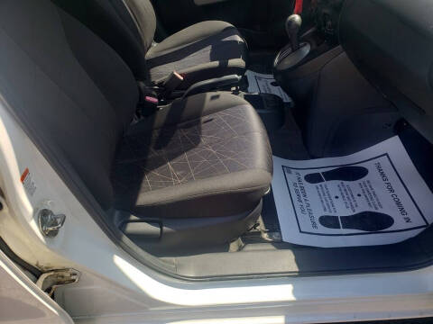 2011 Mazda MAZDA2