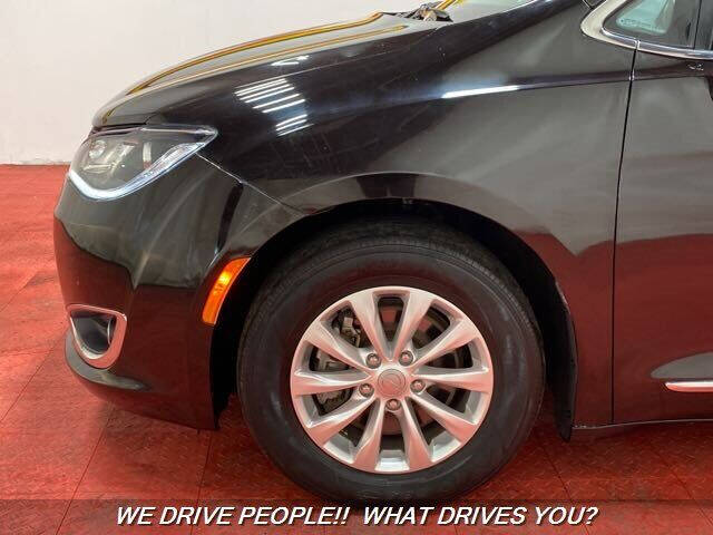 2018 Chrysler Pacifica Touring L