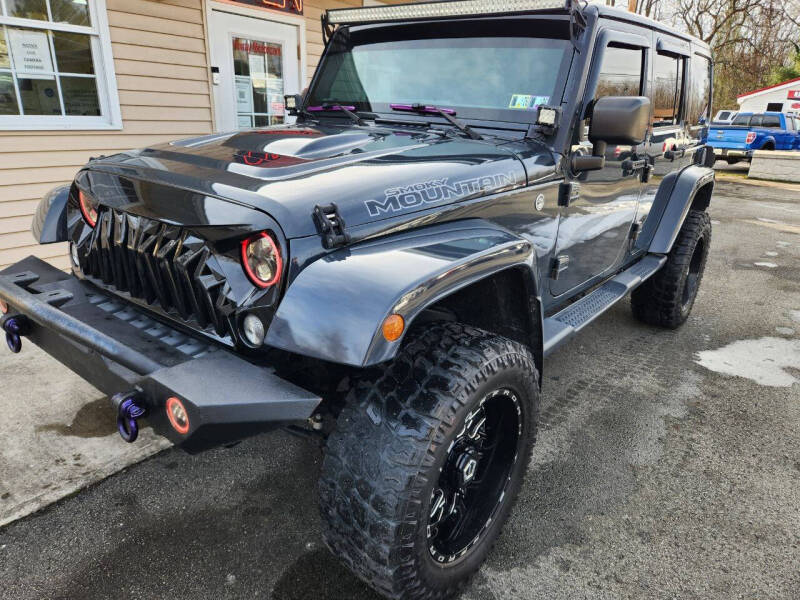 2017 Jeep Wrangler Unlimited Smoky Mountain