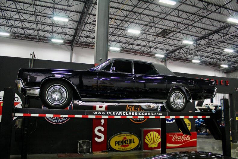 1966 Lincoln Continental