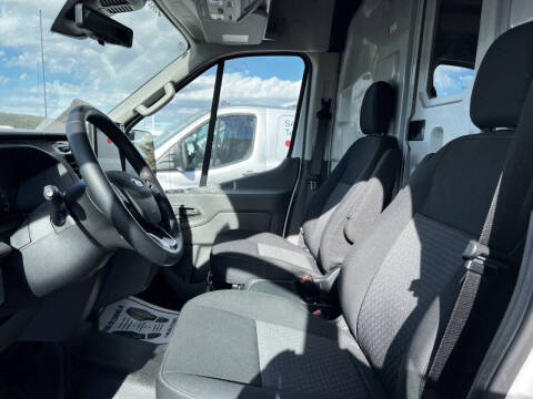 2023 Ford E-Transit