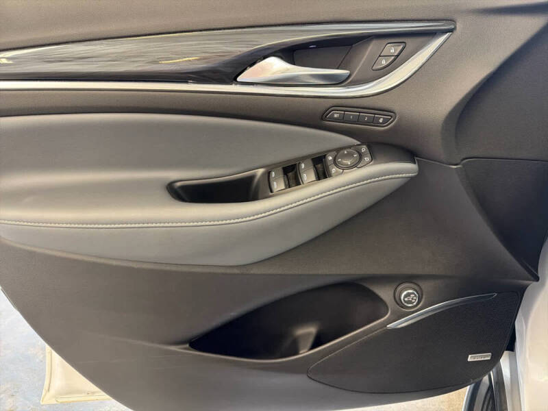 2022 Buick Enclave Premium