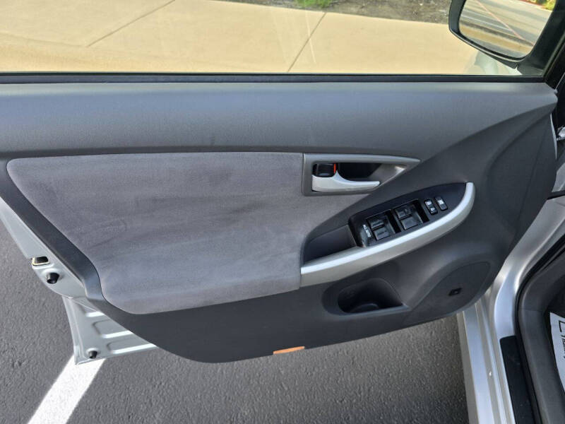 2010 Toyota Prius V