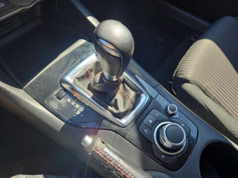 2015 Mazda MAZDA3 i Touring