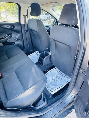 2018 Ford Focus S