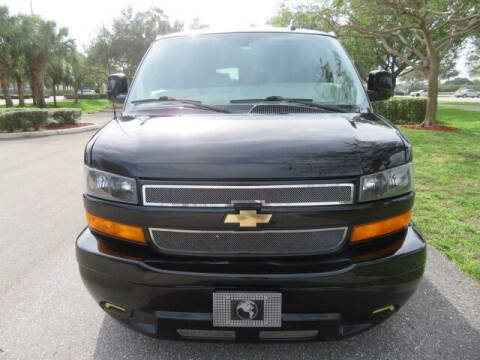 2017 Chevrolet Express 2500