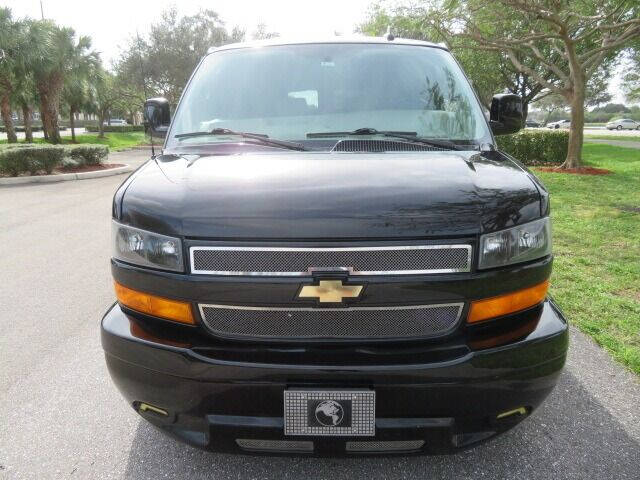 2017 Chevrolet Express 2500