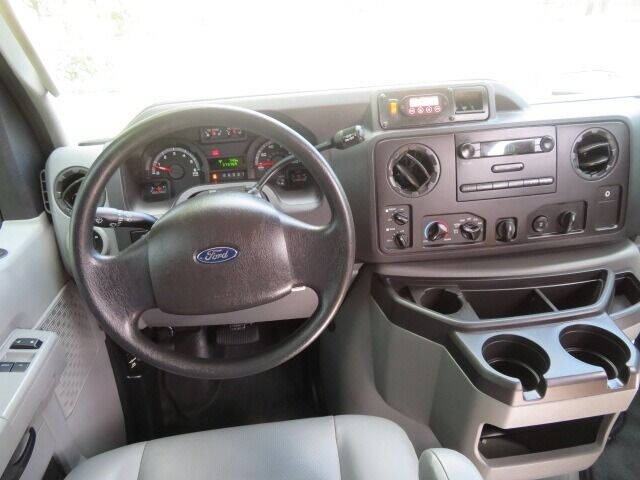 2013 Ford E-Series E-250