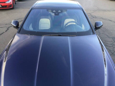 2018 Jaguar XE 35t R-Sport