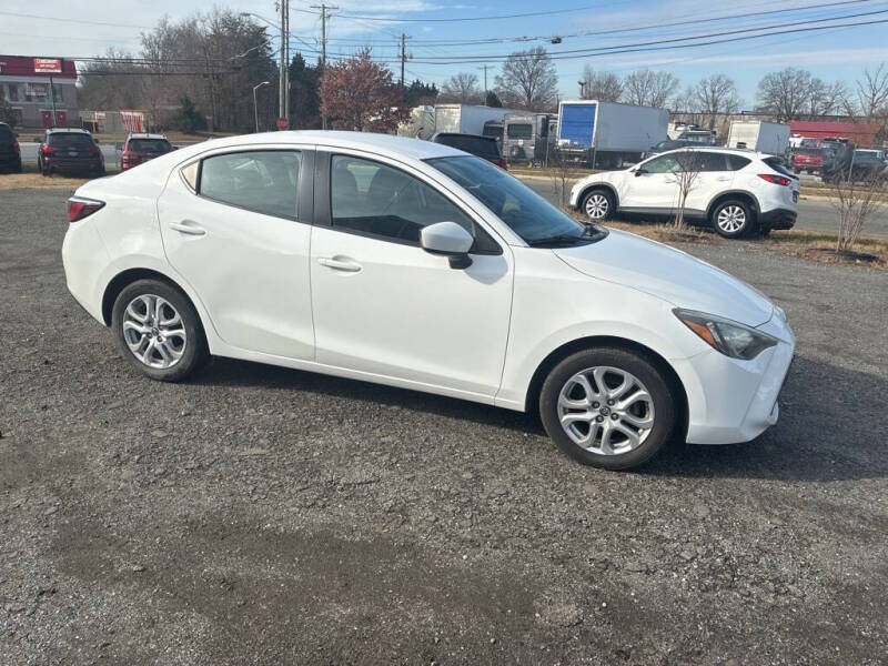 2017 Toyota Yaris iA