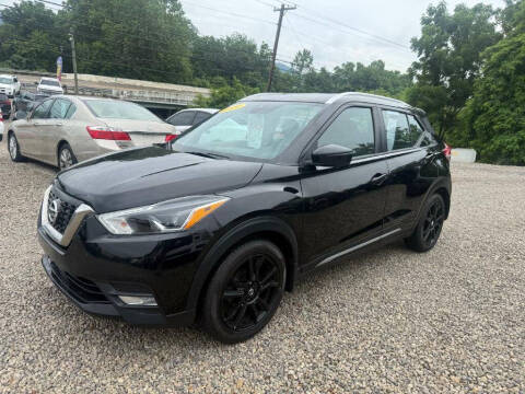 2020 Nissan Kicks SR