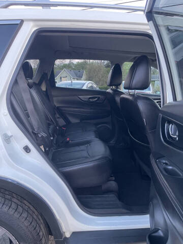 2016 Nissan Rogue SL