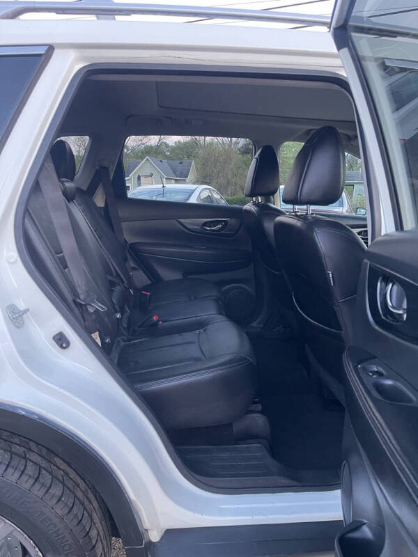 2016 Nissan Rogue SL