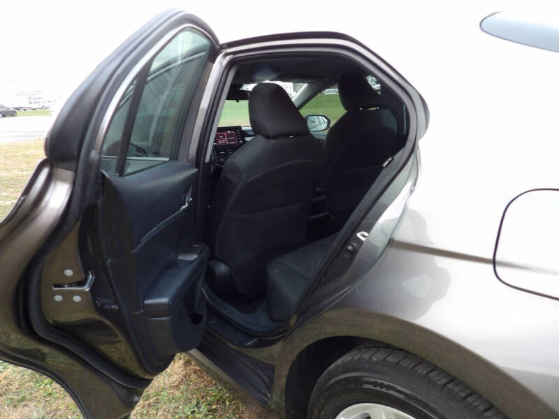 2022 Toyota Camry LE