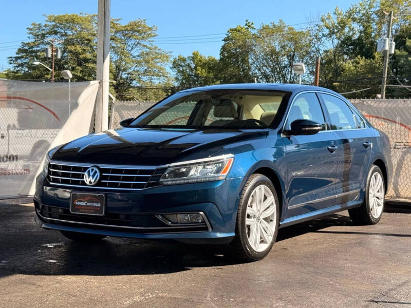 2018 Volkswagen Passat 2.0T SEL Premium