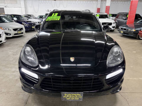 2013 Porsche Cayenne GTS