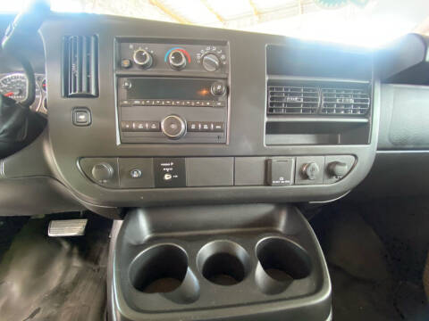 2017 GMC Savana 2500