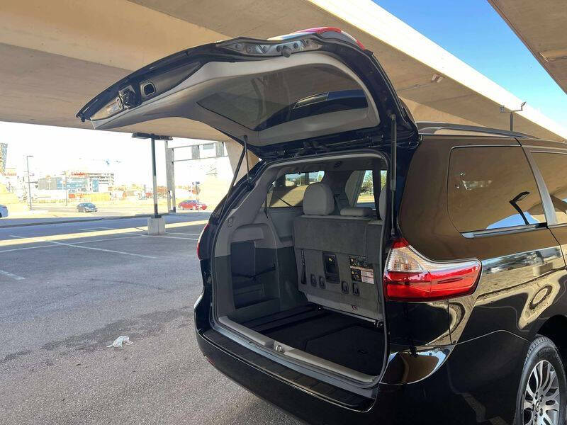 2018 Toyota Sienna