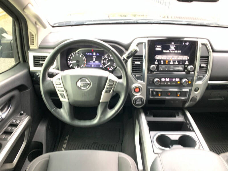 2021 Nissan Titan