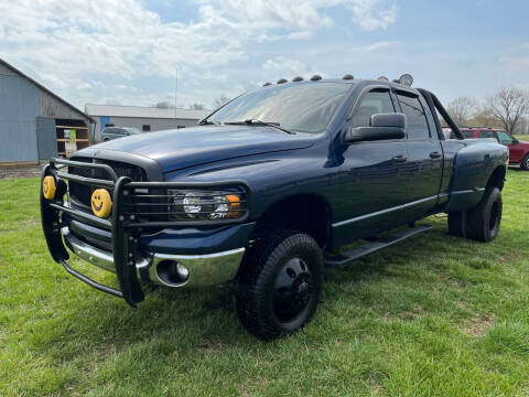 2005 Dodge Ram 3500 for sale at Hitt & Mis Auto in Cape Girardeau MO