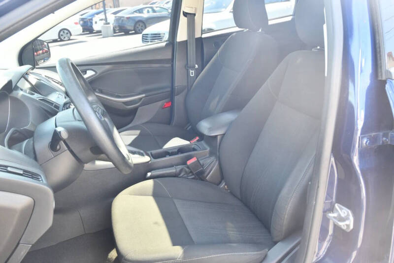 2017 Ford Focus SEL