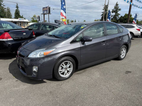 2010 Toyota Prius III