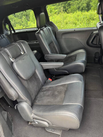 2014 Dodge Grand Caravan SXT 30th Anniversary