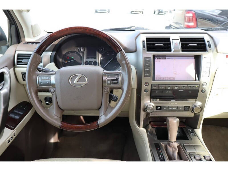 2017 Lexus GX 460
