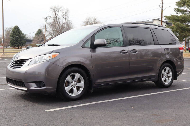 2012 Toyota Sienna