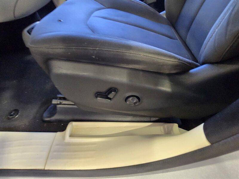 2017 Chrysler Pacifica LX