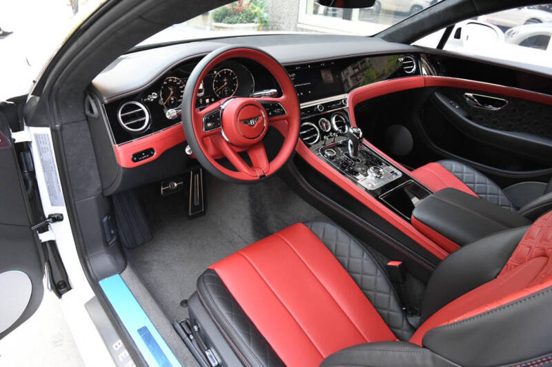 2022 Bentley Continental GT V8