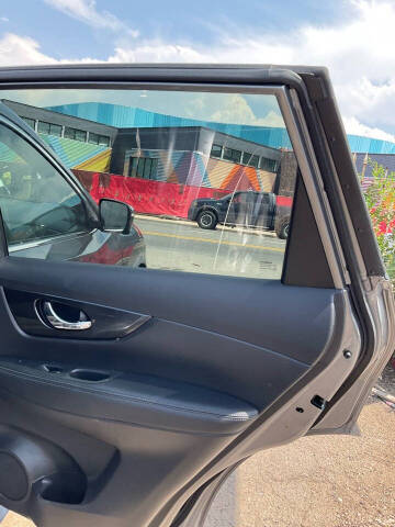 2018 Nissan Rogue SV
