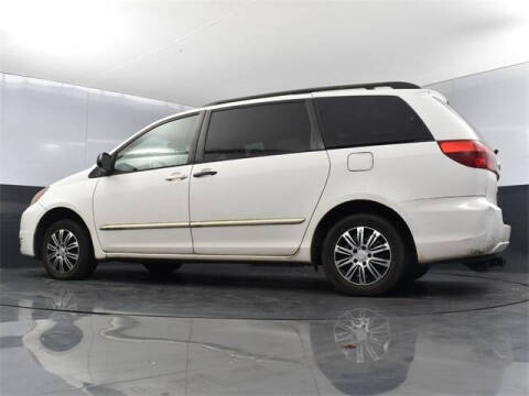 2004 Toyota Sienna